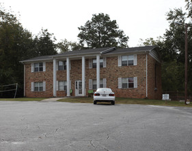 122 Pharr Ave in Jonesboro, GA - Building Photo - Building Photo