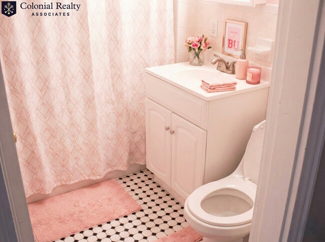 60 Egmont St in Brookline, MA - Building Photo - Building Photo