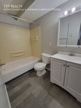 1444 W River Rd N in Elyria, OH - Building Photo - Building Photo