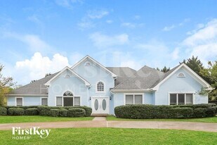 1020 Forest Hills Dr SE in Conyers, GA - Building Photo