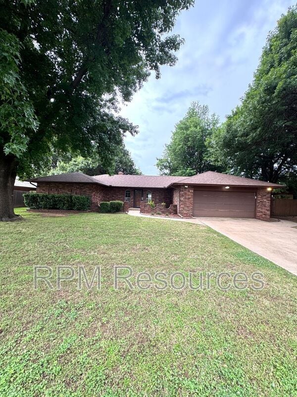 property at 10440 NW 15th Pl