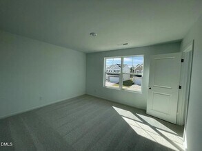 160 S Finley Lndg Pkwy in Smithfield, NC - Building Photo - Building Photo