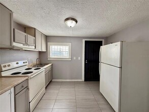 3505 E Shadowlawn Ave in Tampa, FL - Building Photo - Building Photo