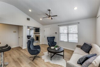 1802 Harvey St in Austin, TX - Building Photo - Building Photo