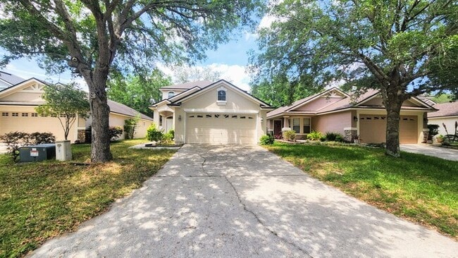 property at 4114 Pebble Brooke Circle South