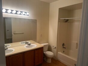 3002 West Elizabeth Street, Unit 22B in Fort Collins, CO - Building Photo - Building Photo