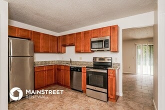 1810 Pace Dr NW in Palm Bay, FL - Building Photo - Building Photo