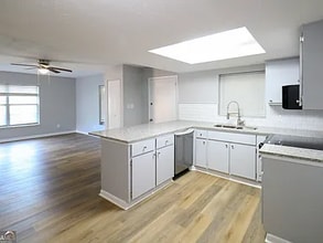 102 Westcliff Cir in Warner Robins, GA - Building Photo - Building Photo