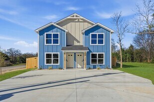 1214 S 12th St in Temple, TX - Building Photo