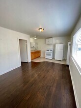 266 Orange Ave-Unit -A in Goleta, CA - Building Photo - Building Photo