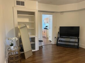 13 Dr Aaron B Samuels Blvd in Danbury, CT - Building Photo - Building Photo