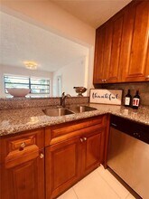5181 Kim Ct in West Palm Beach, FL - Foto de edificio - Building Photo