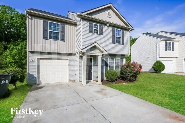 7421 Hidden Creek Dr in Charlotte, NC - Building Photo - Building Photo