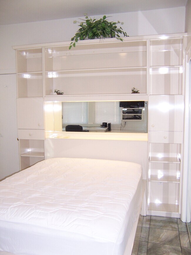 79 Harvey St-Unit -N/A in Cambridge, MA - Building Photo - Building Photo