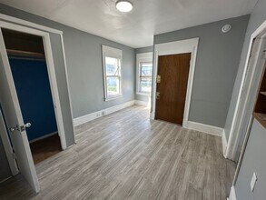 2904-2906-2906 N 27th St in Milwaukee, WI - Building Photo - Building Photo