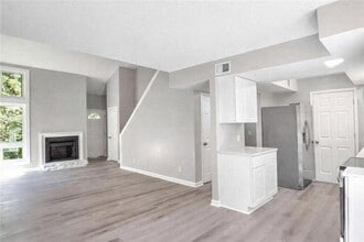 3989 Darryl Ln in Gainesville, GA - Building Photo - Building Photo