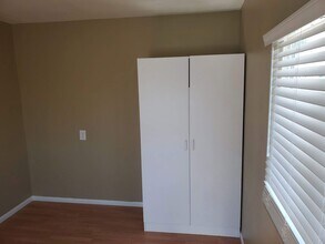 864 Palo Verde Dr in Bullhead City, AZ - Building Photo - Building Photo