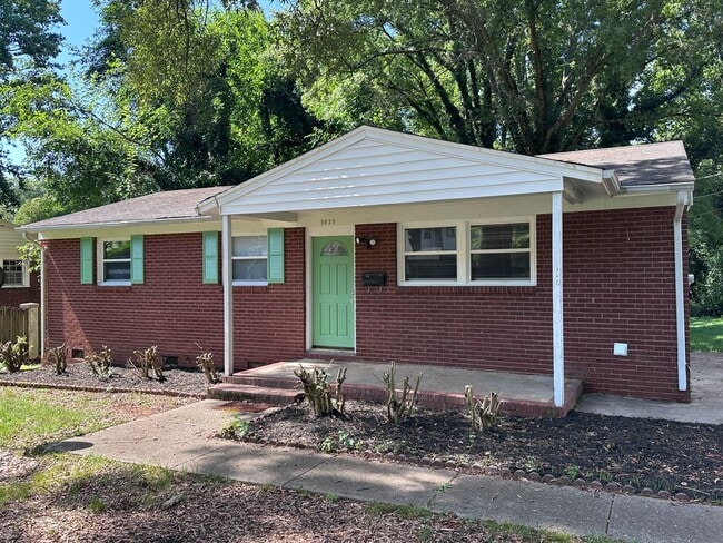 property at 2628 Springway Dr