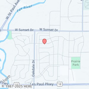 1131 Wisteria Ln in Waukesha, WI - Building Photo