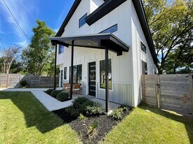 1804 E 14th St in Austin, TX - Building Photo