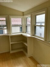 55 Moreland St, Unit 1 in Somerville, MA - Building Photo - Building Photo