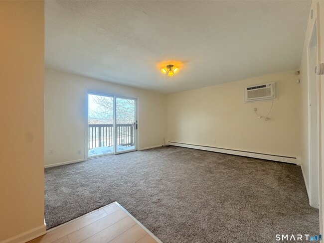 666 Broad St in Meriden, CT - Building Photo - Building Photo