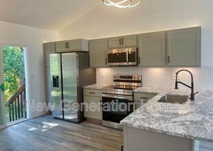 8310 Turkey Run Dr in Colorado Springs, CO - Building Photo - Building Photo