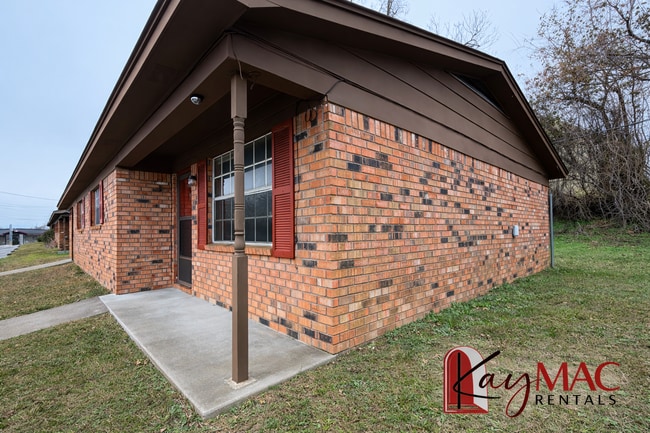 1115 6th St in Meridian, MS - Building Photo - Building Photo