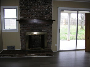 382 Greenwood Ln in Bowling Green, KY - Building Photo - Building Photo
