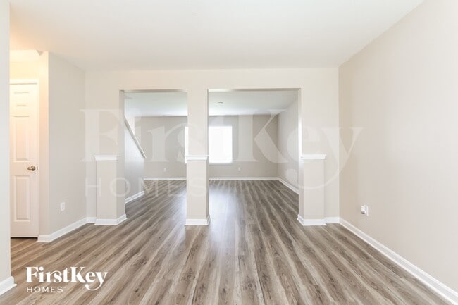 6159 N Woods Edge Dr in McCordsville, IN - Building Photo - Building Photo