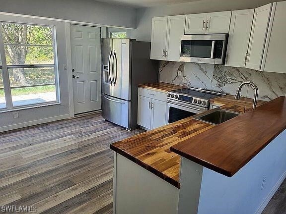 6143 Hester Ave in Ft. Myers, FL - Building Photo - Building Photo