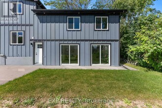 40 Parkview Ave in Fort Erie, ON - Building Photo - Building Photo