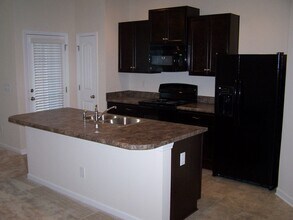 2377 Hartfield Cir in Winston-Salem, NC - Building Photo - Building Photo