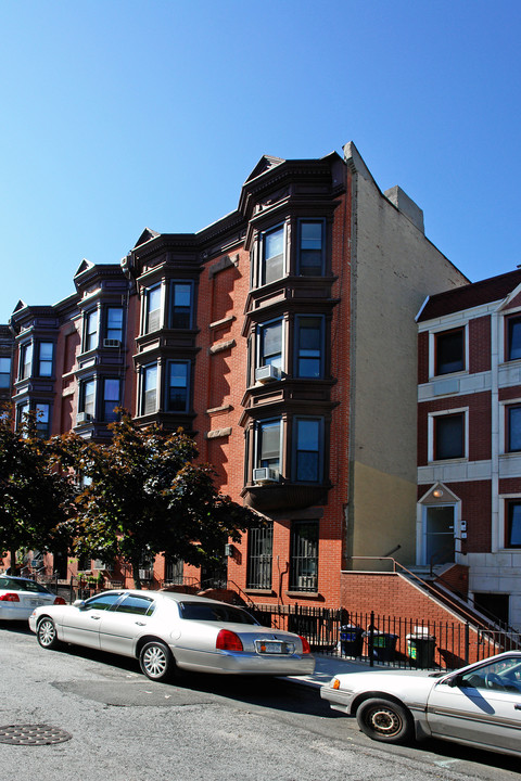 Holl 'N Beck Housing Corporation in Brooklyn, NY - Building Photo