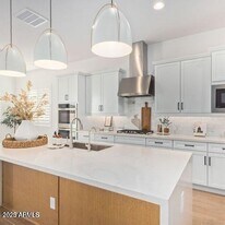 8543 W Palo Verde Dr in Glendale, AZ - Building Photo