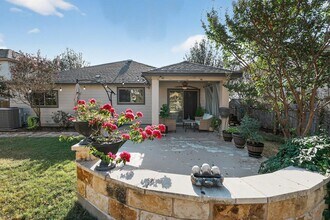 316 Cliffwood Dr in Georgetown, TX - Building Photo - Building Photo