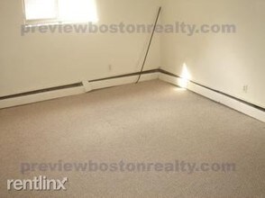 122 Dustin St-Unit -#34g in Boston, MA - Building Photo - Building Photo