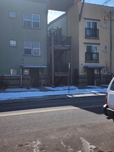 Parkside Apartments - Affordable Housing in Denver, CO - Foto de edificio - Building Photo