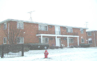 540 Greenwood Dr Apartments