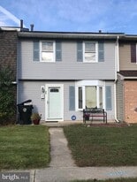 46 Magnolia Ct in Sicklerville, NJ - Building Photo