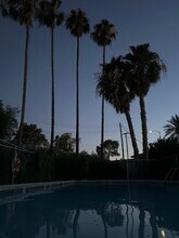 524 W Fairway Dr, Unit #5 in Mesa, AZ - Foto de edificio - Building Photo