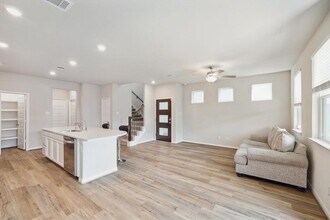 1806 La Magnolia Dr in Houston, TX - Building Photo - Building Photo