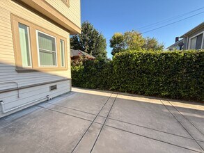 3894-3896 Ruby St in Oakland, CA - Building Photo - Building Photo