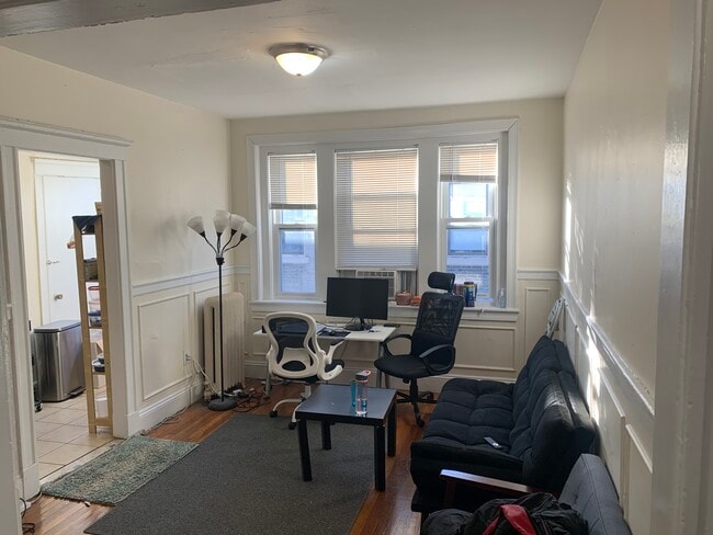 245 Kelton St, Unit 244-16