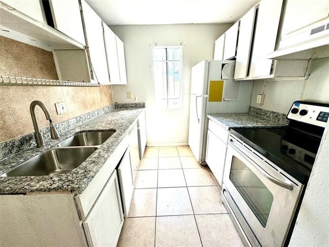 property at 8405 Wilcrest Dr