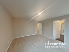 353 Victory Cir in Ashland City, TN - Building Photo - Building Photo