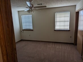 1535 Savannah Dr in Slidell, LA - Foto de edificio - Building Photo