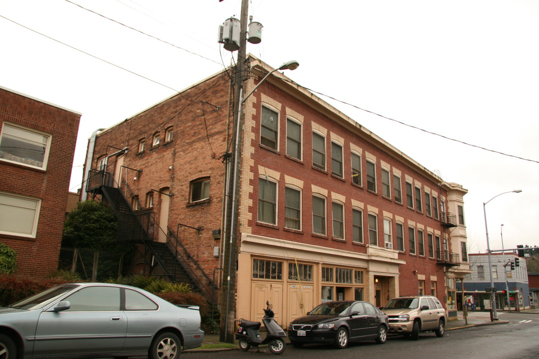 The Dalton Building in Seattle, WA - Building Photo