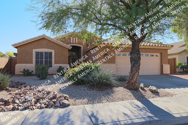 703 W Canary Way in Chandler, AZ - Foto de edificio - Building Photo