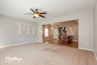8120 Dumphries Dr in Huntersville, NC - Building Photo - Building Photo